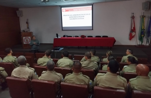 Corpo de Bombeiros RJ promove capacitação para militares do Centro de Formação e Aperfeiçoamento de Praças