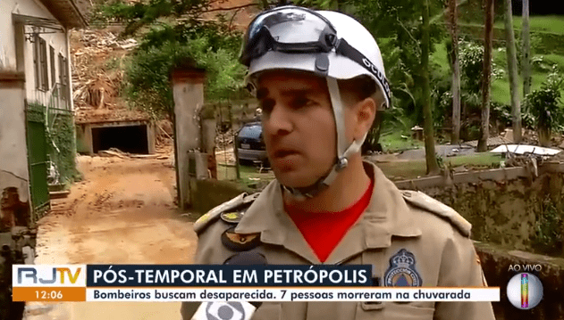 Chuvas em Petrópolis – Porta voz do CBMERJ fala ao vivo sobre encerramento das buscas – Inter TV (RJ1)