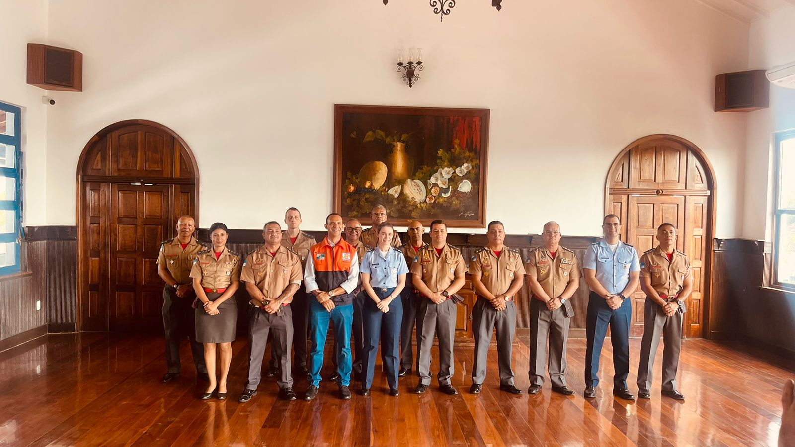 Bombeiros Militares da DGVP visitam setor de veteranos da Aeronáutica⁣