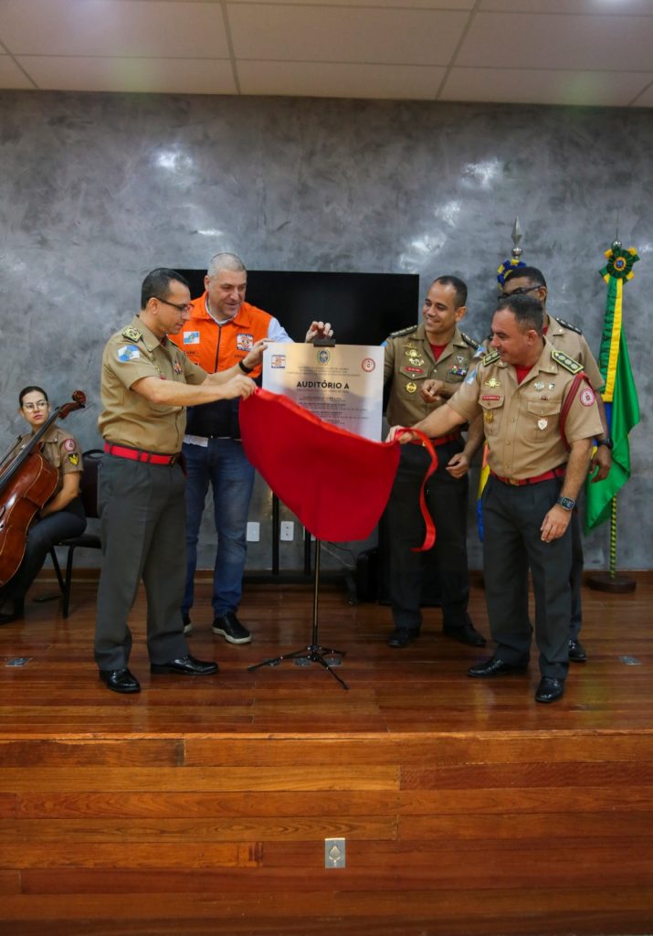 CBMERJ reinaugura Auditório A da Torre do Estado-Maior Geral
