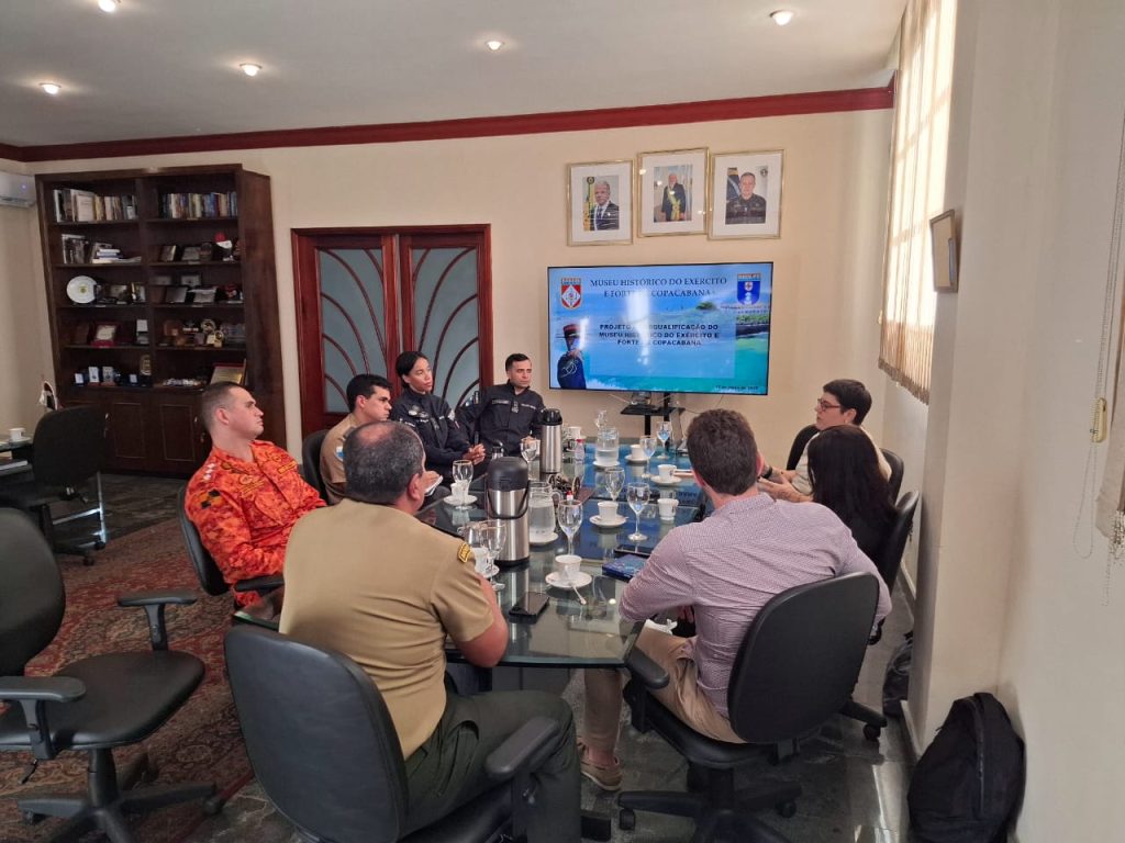 Corpo de Bombeiros RJ participa de roda de conversa sobre o futuro do Forte de Copacabana