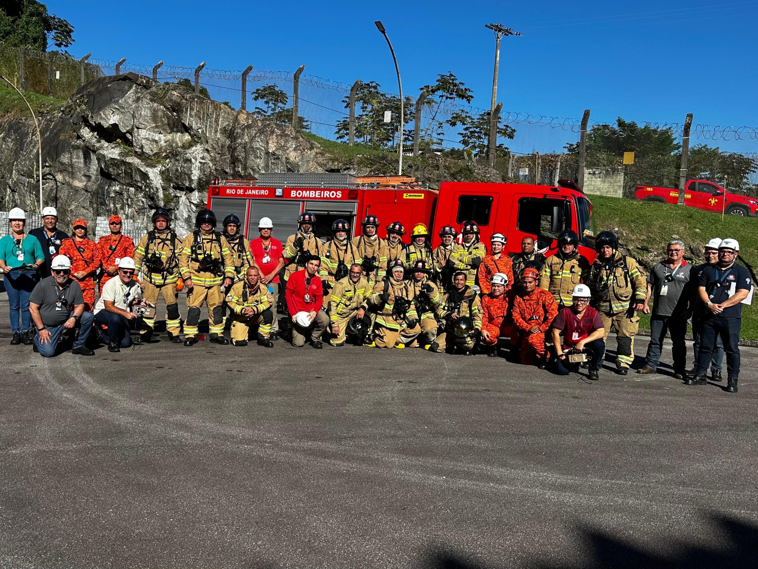 Bombeiros RJ participam de simulado de incêndio na Central Nuclear de Angra dos Reis