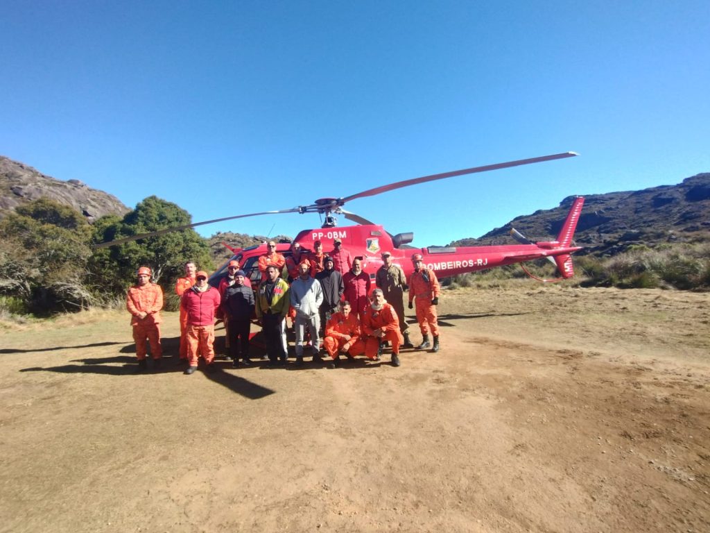 Corpo de Bombeiros RJ resgata cinco pessoas perdidas em trilha no Parque Nacional do Itatiaia