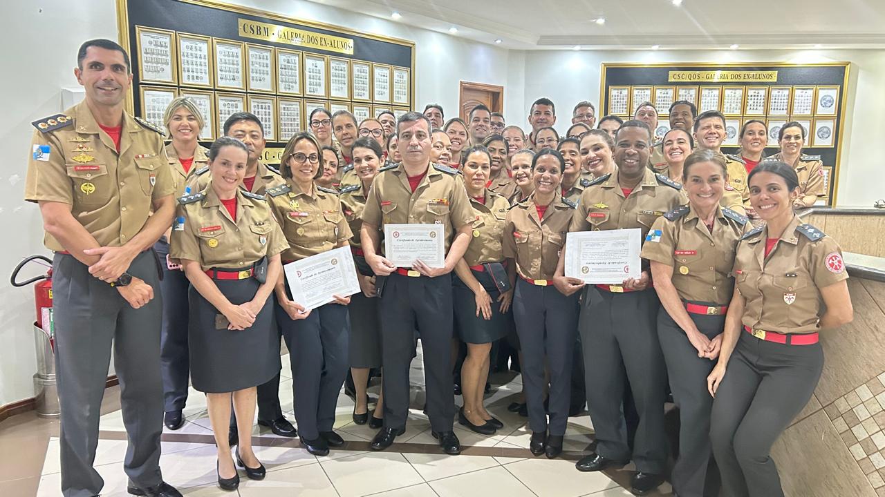 Bombeiros concluem ciclo de apresentações de TCC com propostas de inovação para o CBMERJ