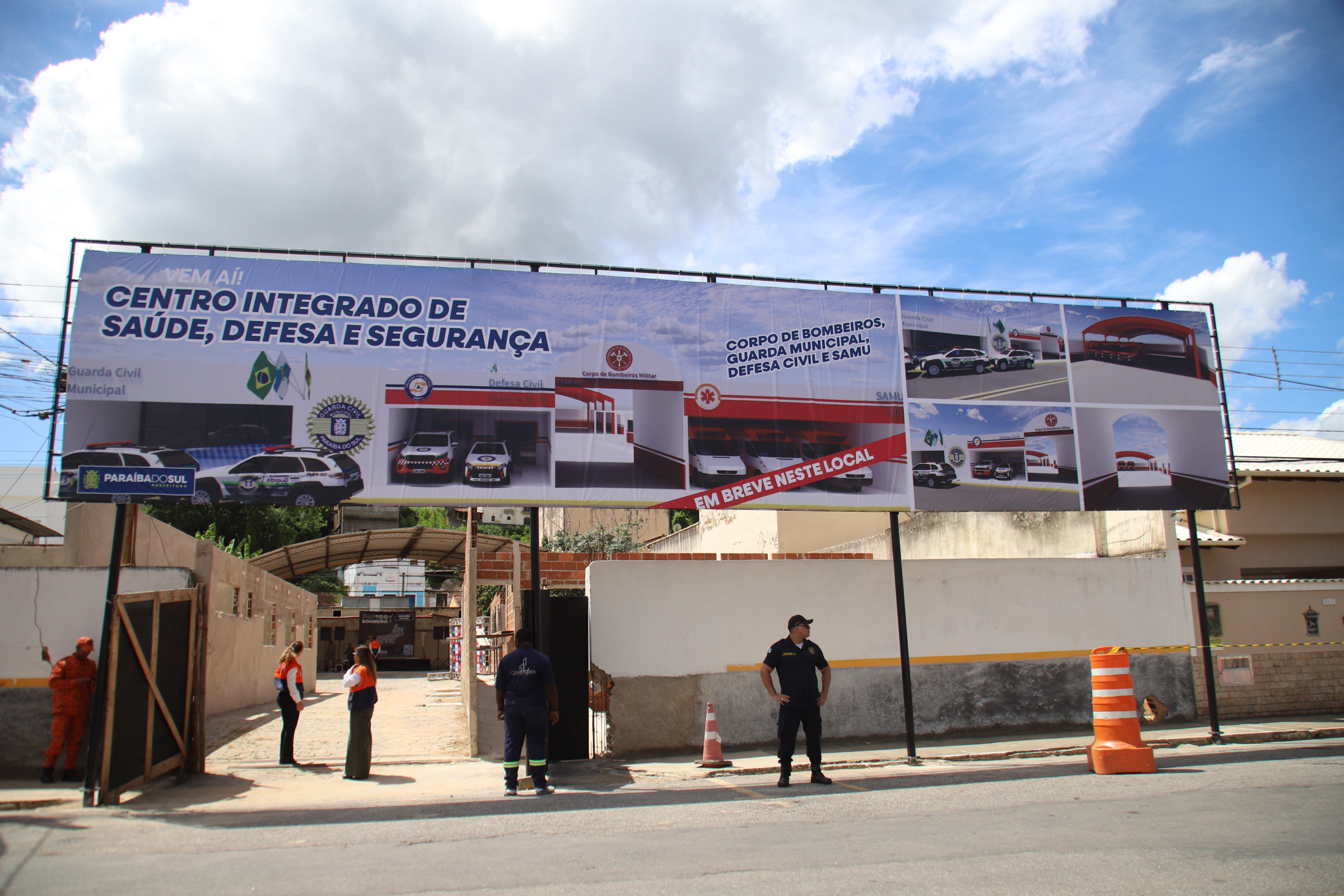 CBMERJ lança pedra fundamental do Destacamento de Bombeiro Militar em Paraíba do Sul