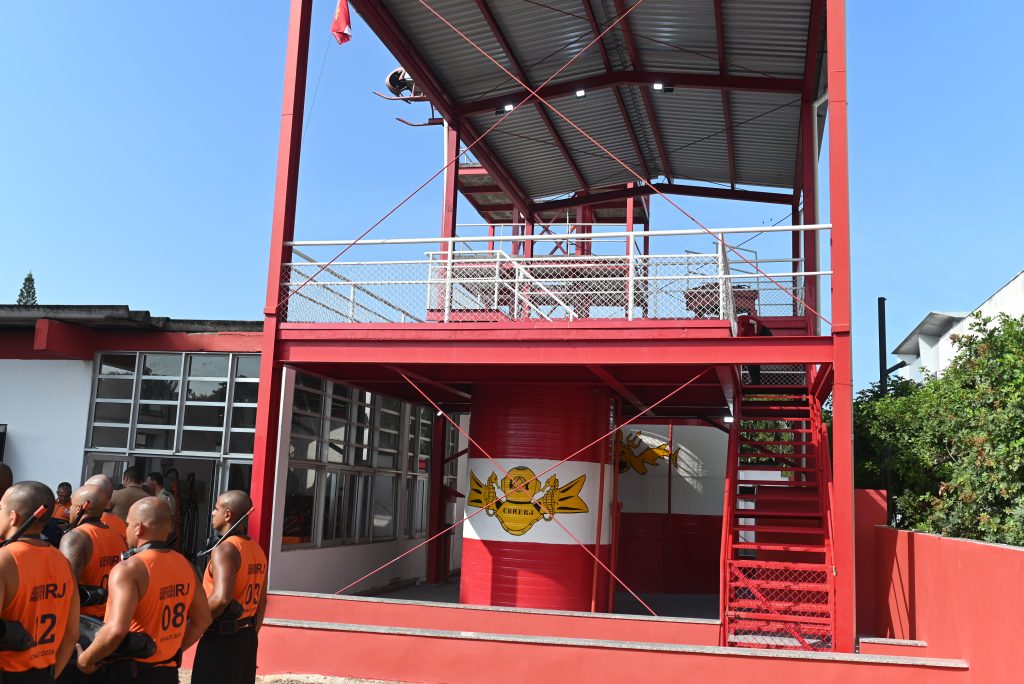 Corpo de Bombeiros do Rio inaugura Centro de Treinamento Subaquático na Barra da Tijuca