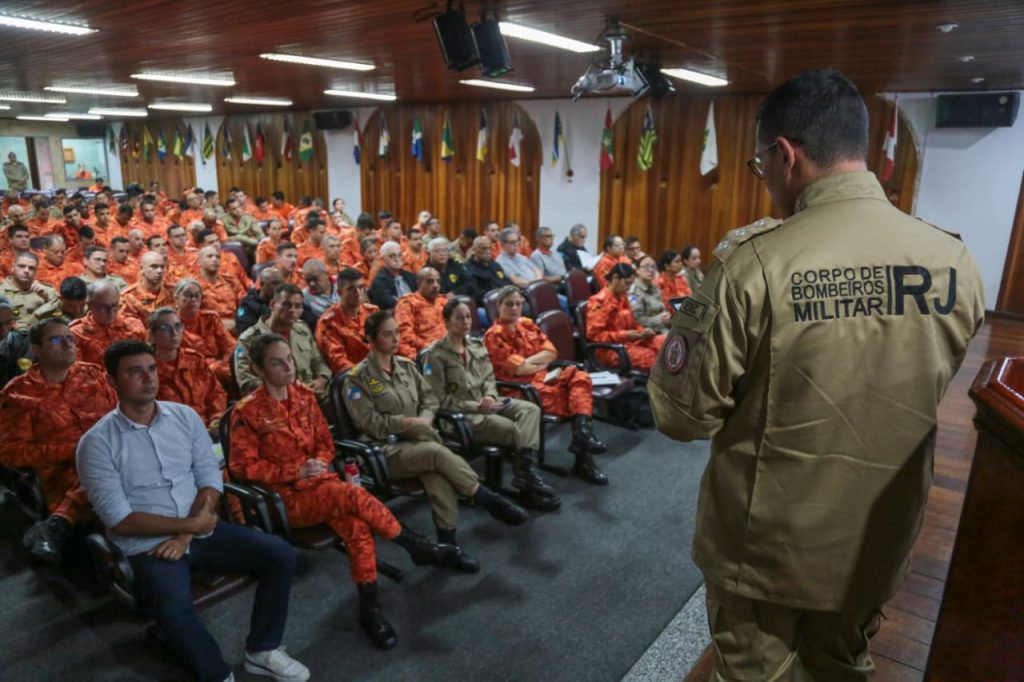 Sala Lilás do CBMERJ capacita militares para padronizar o atendimento às mulheres em situação de violência doméstica
