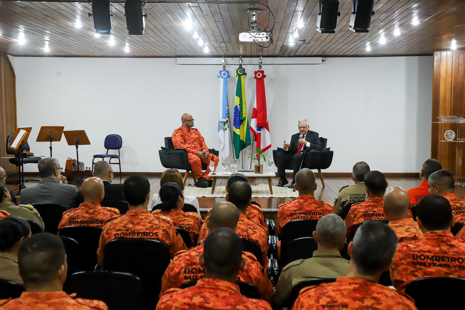 CBMERJ celebra o Dia do Ensino e homenageia militares que fortalecem a formação da tropa