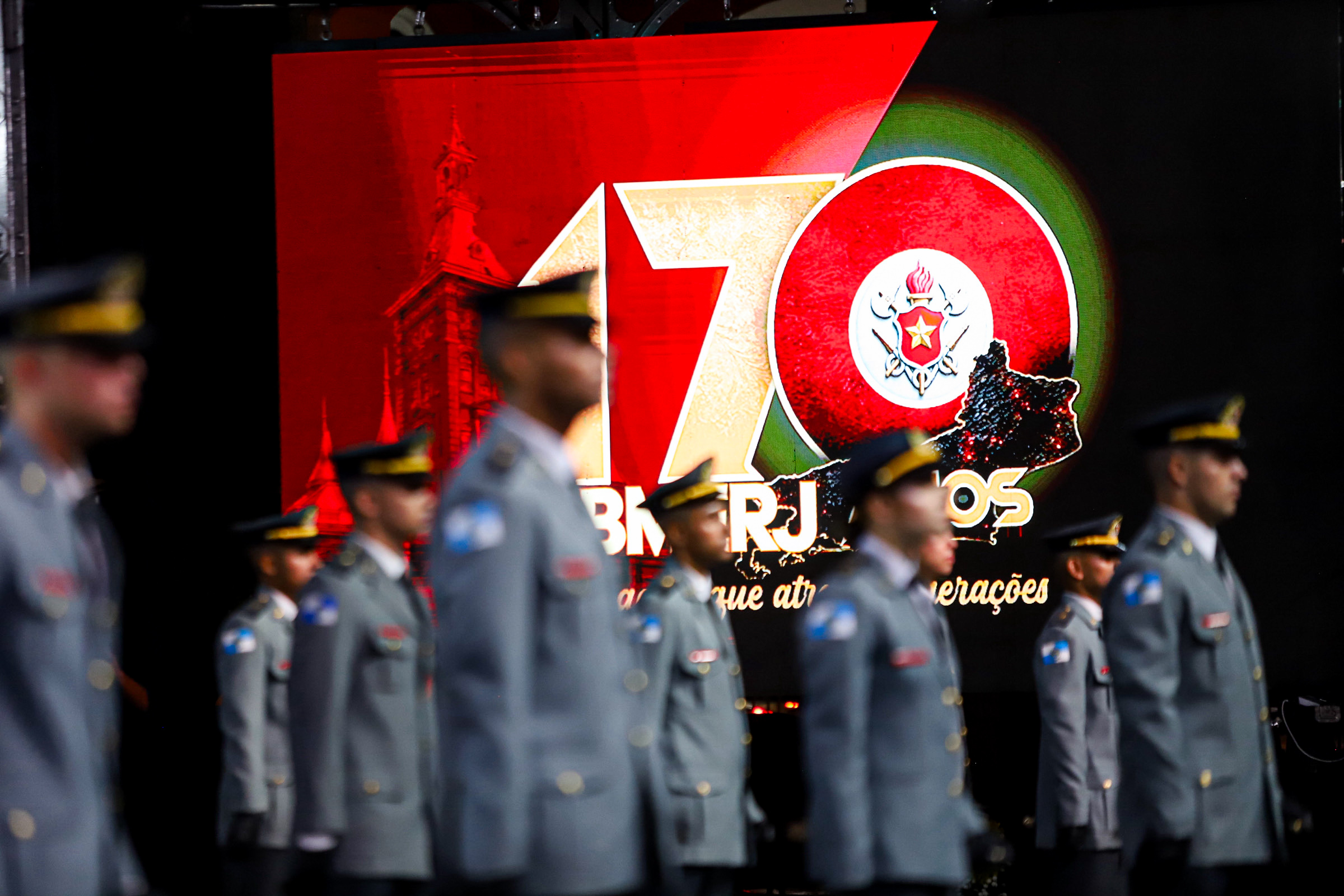 Corpo de Bombeiros do Rio celebra 170 anos com cerimônia histórica, entrega de novas viaturas e homenagem no Cristo Redentor